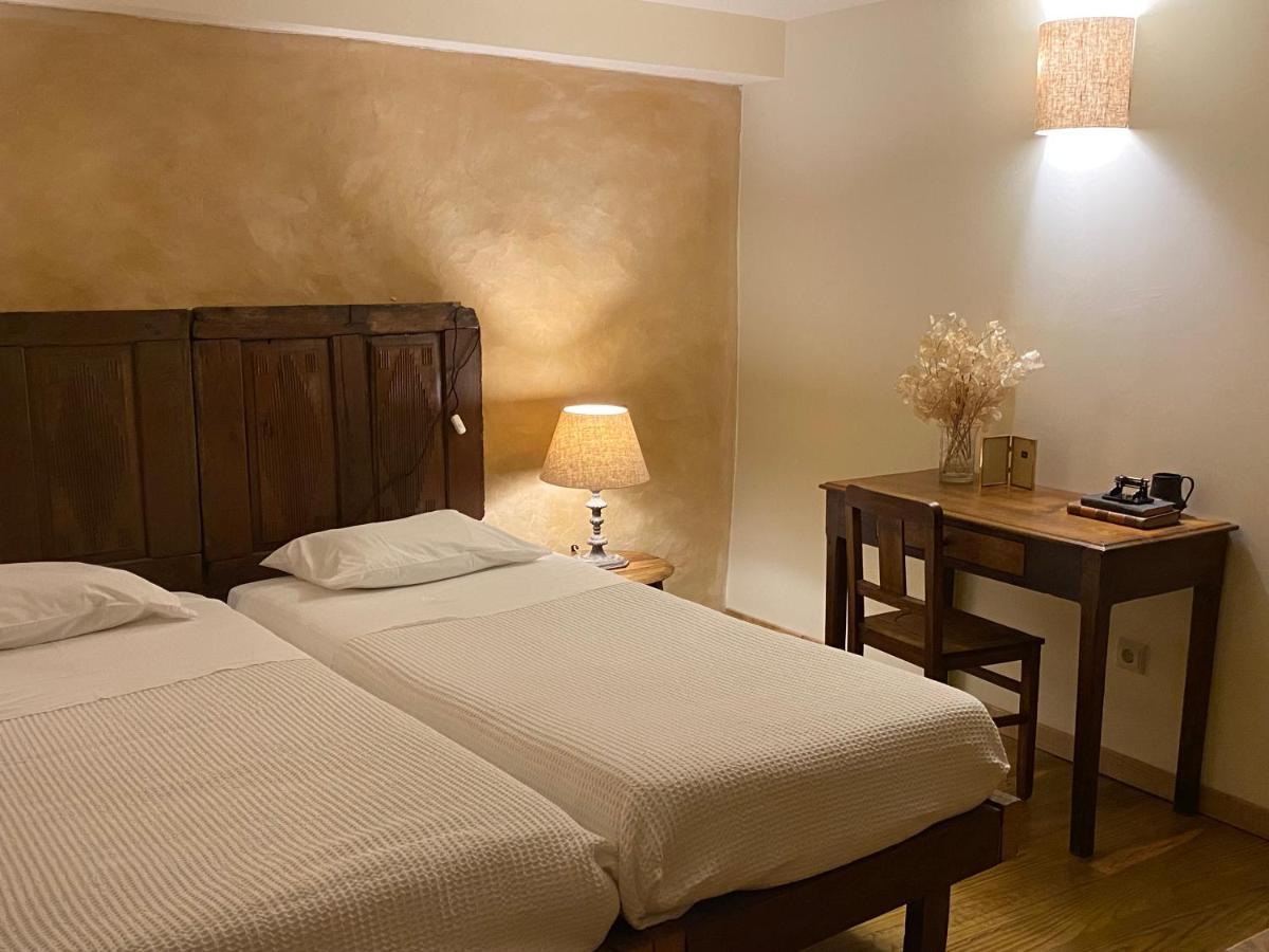 Quinta Do Rapozinho Villa Cabeceiras de Basto Exteriör bild